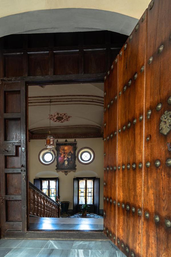 Palacio Marques De La Gomera Osuna Exterior foto