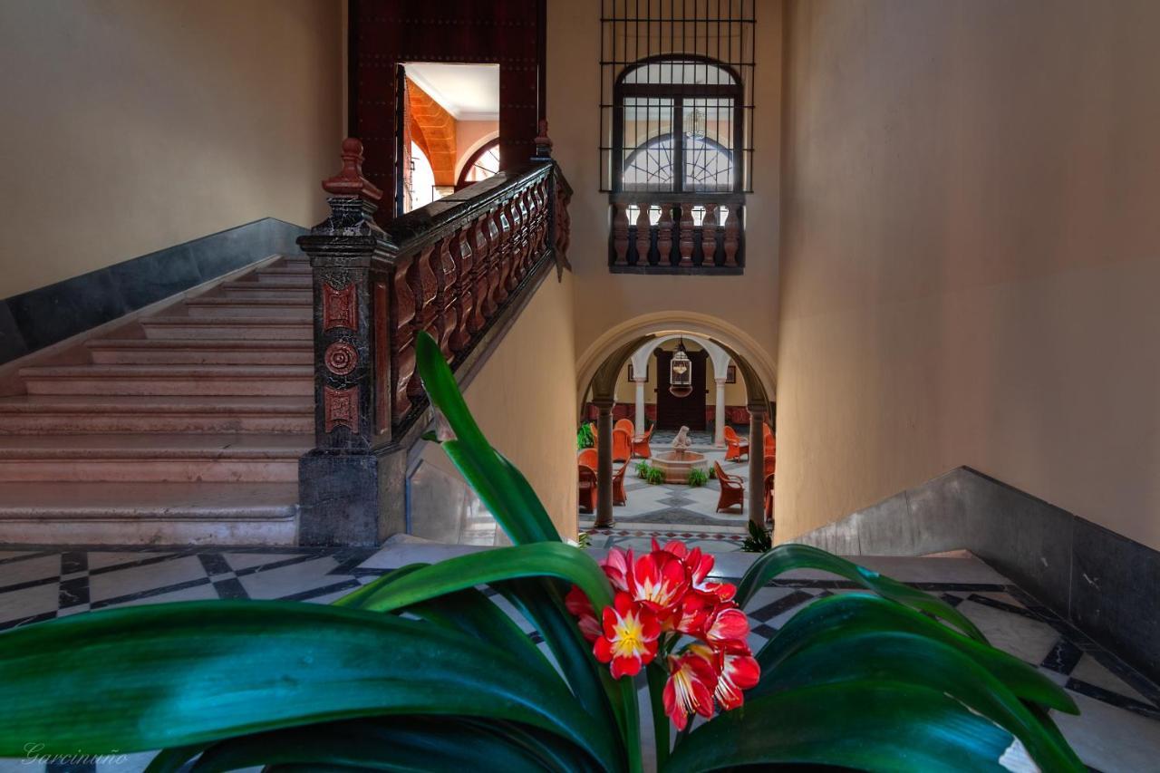 Palacio Marques De La Gomera Osuna Exterior foto