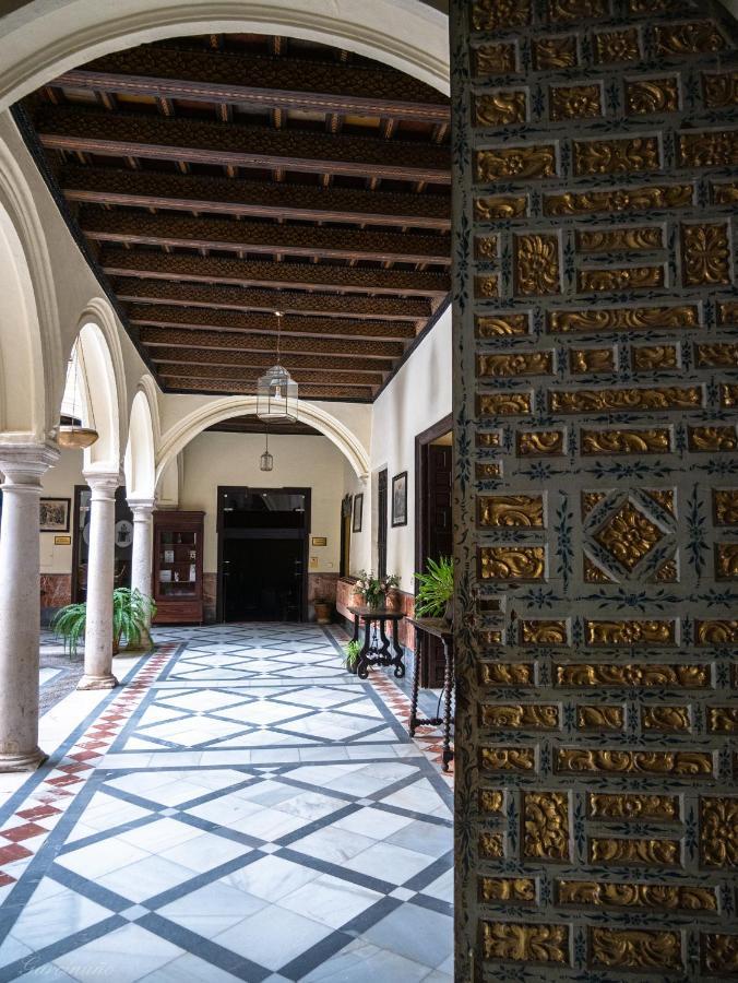 Palacio Marques De La Gomera Osuna Exterior foto