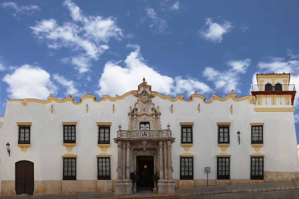 Palacio Marques De La Gomera Osuna Exterior foto